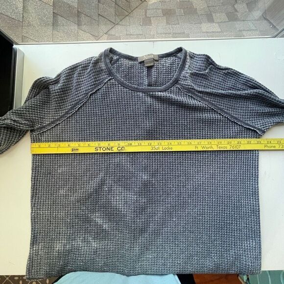 Natural Reflections Blue Rustic Long Sleeve Pullover, Large - Picture 4 of 11